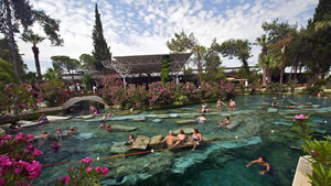 Piscina antiga em Pamukkale